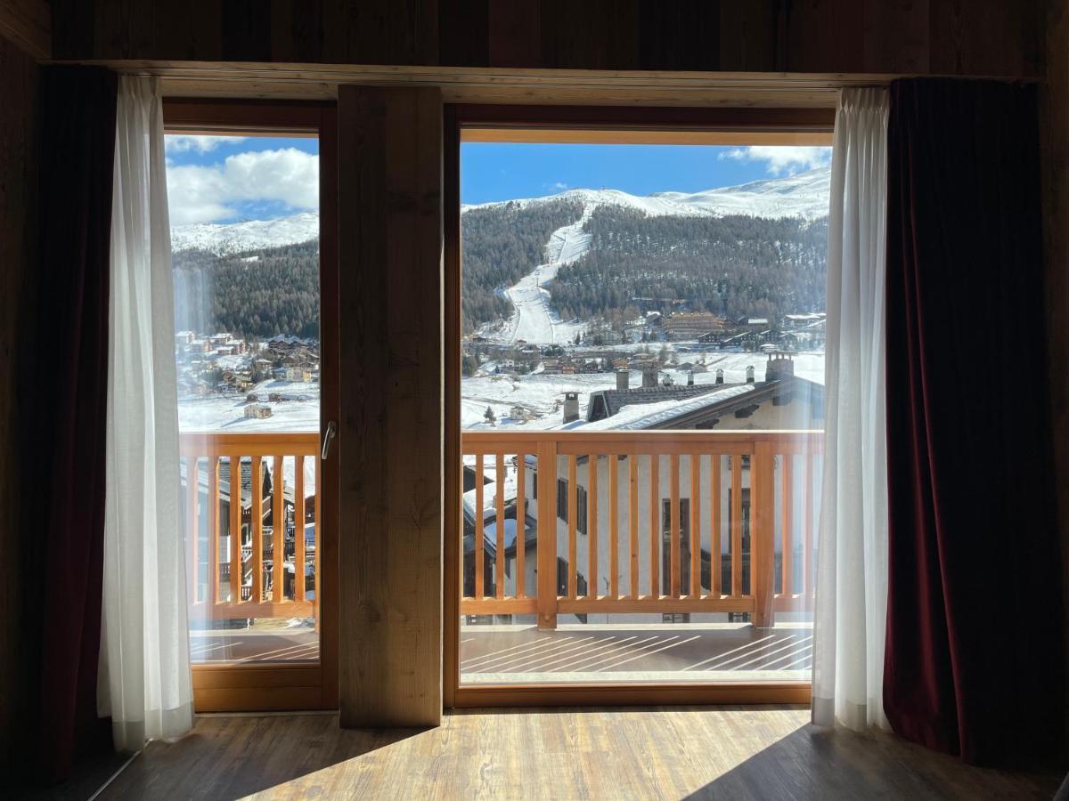 Hotel Piccolo Tibet Livigno Kültér fotó