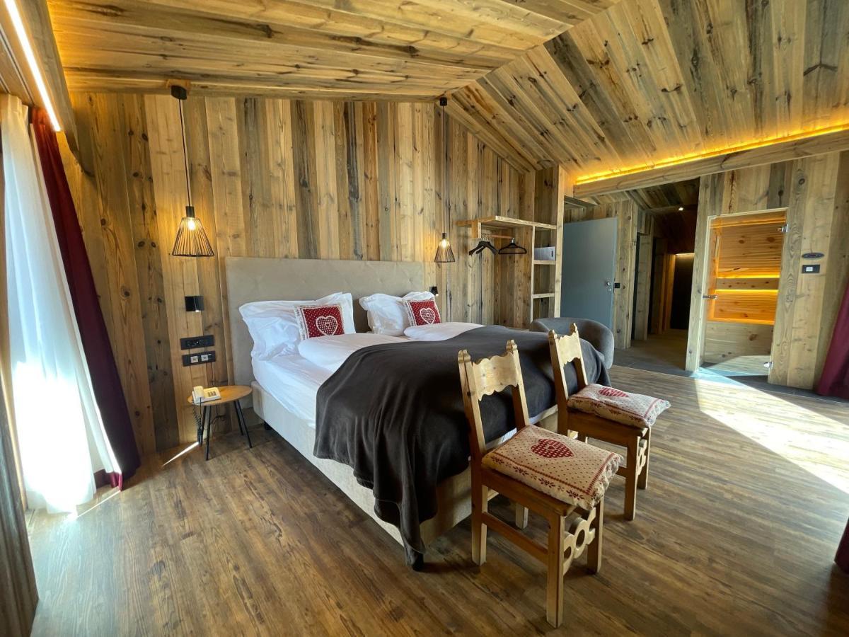 Hotel Piccolo Tibet Livigno Kültér fotó